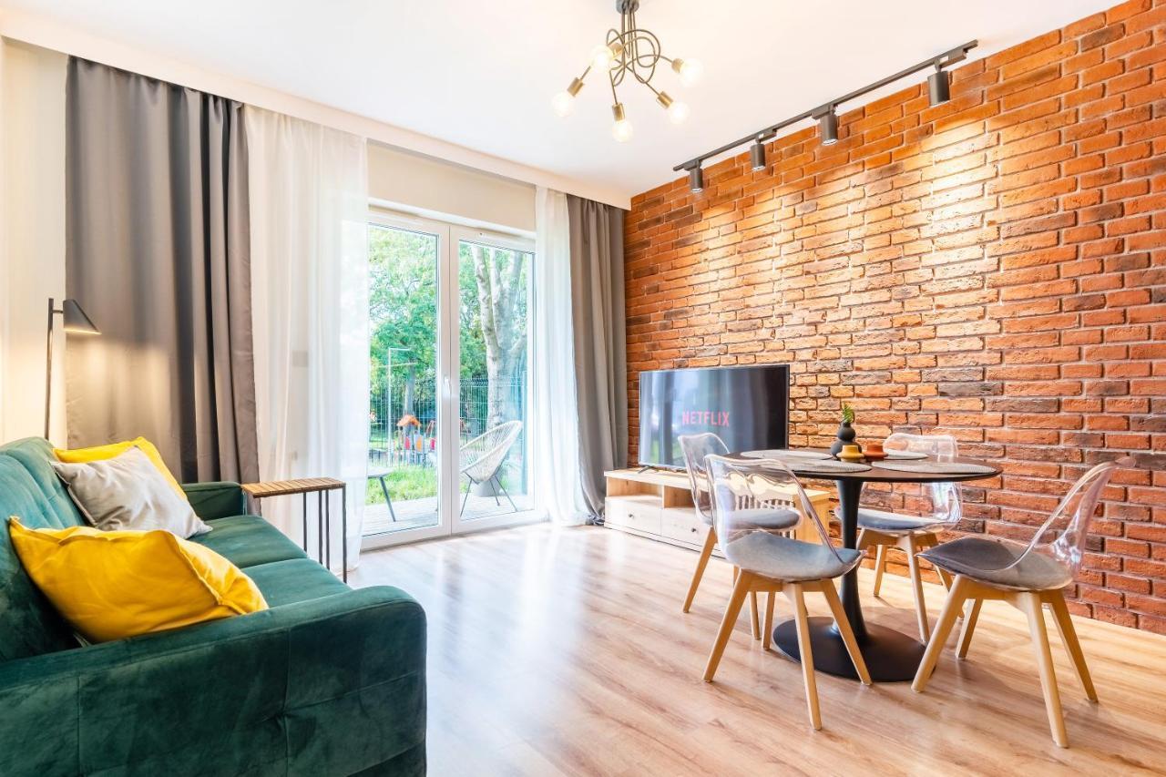Loft Apart - Loft Nad Rzeka, Centrum, Parking, Winda, Netflix ايوافا المظهر الخارجي الصورة