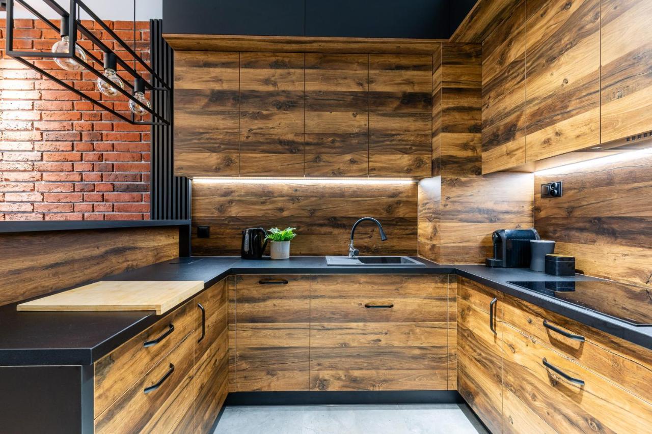 Loft Apart - Loft Nad Rzeka, Centrum, Parking, Winda, Netflix ايوافا المظهر الخارجي الصورة