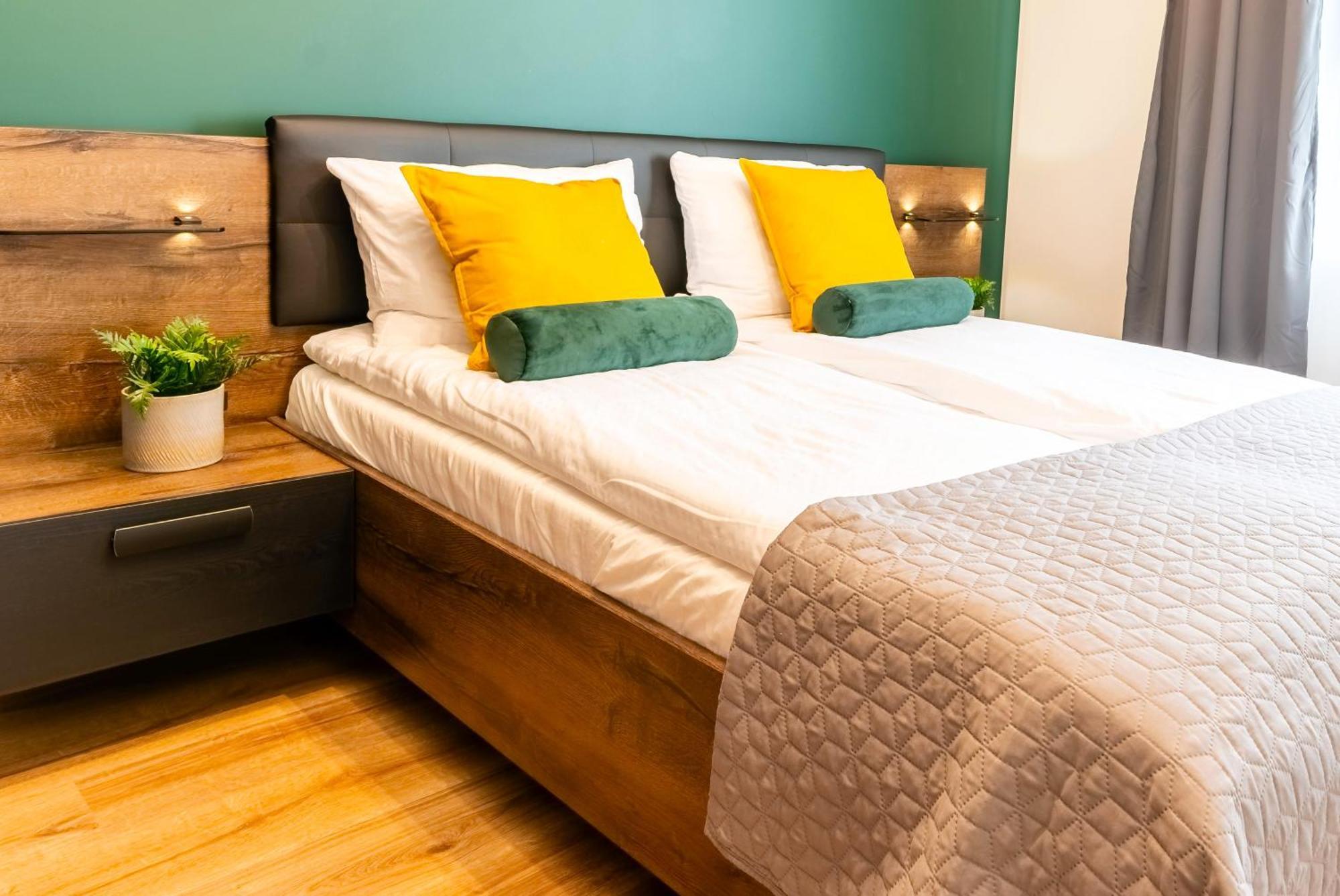 Loft Apart - Loft Nad Rzeka, Centrum, Parking, Winda, Netflix ايوافا المظهر الخارجي الصورة